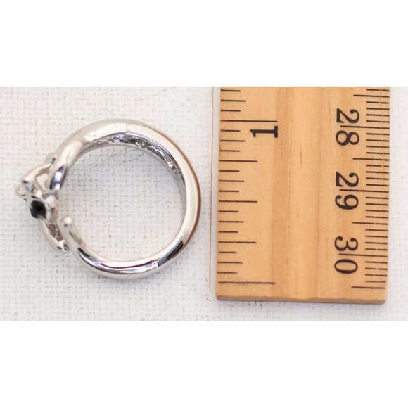 Vintage Silver Playful Racoon Ring Size 8 - T13 - Picture 4 of 4